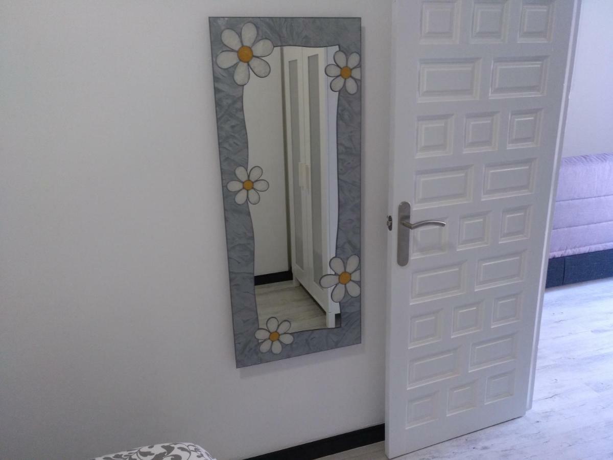 Apartamento Cigueena 1 Zaragoza Exteriör bild